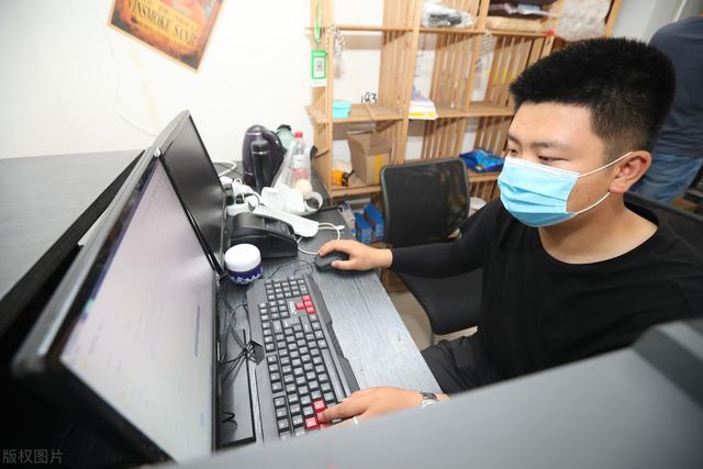 d79d7798-1be7-4dbd-a2fa-62508ece4cb0?from=pc.jpg