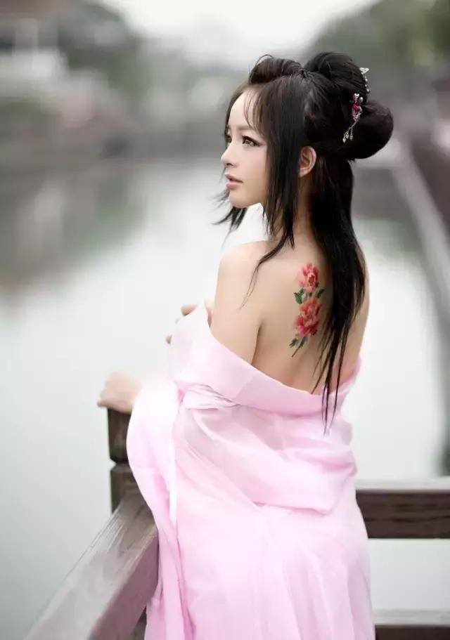 31d00004b05b4f230d35.jpg